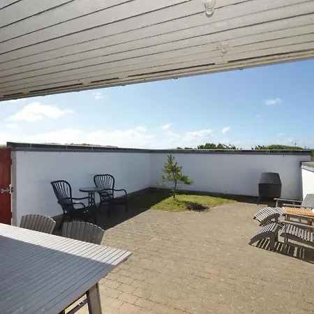 Дом отдыха 2 Bedroom Beach Front Home In Pandrup Pandrup